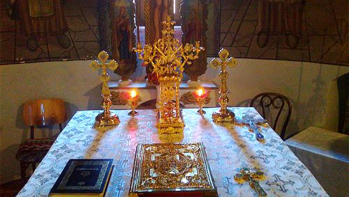 Interiorul bisericii