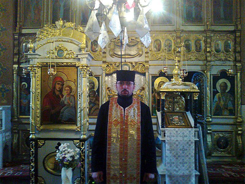 Interiorul bisericii